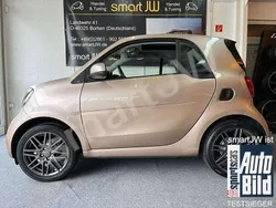 Mercedes champagne beige Gebraucht 2019 Smart ForTwo Coupé Brabus Kleinwagen | 31.999 €