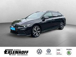 Schwarz Gebraucht 2024 VW Golf VIII Style Kombi | 29.990 € (Etwas zu teuer)