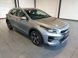 Schwarz Gebraucht 2022 Kia XCeed Vision SUV | 19.290 € (Guter Preis)