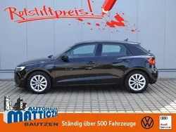 Schwarz (mythosschwarz metallic) Gebraucht 2019 Audi A1 Sportback Advanced Plus Kleinwagen | 17.859 € (Fairer Preis)
