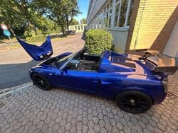 Blau Gebraucht 2003 Opel Speedster Cabrio | 32.000 €
