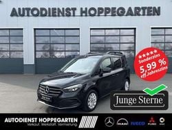 Loparitschwarz Gebraucht 2023 Mercedes T180 Progressive Van / Kleinbus | 29.980 € (Etwas zu teuer)