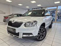 Weiß Gebraucht 2015 Skoda Yeti Adventure SUV | 11.900 € (Fairer Preis)