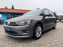 Braun Gebraucht 2015 VW Golf Sportsvan LOUNGE Van / Kleinbus | 12.990 € (Etwas zu teuer)