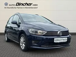 Blau Gebraucht 2016 VW Golf Sportsvan LOUNGE Van / Kleinbus | 16.490 € (Fairer Preis)