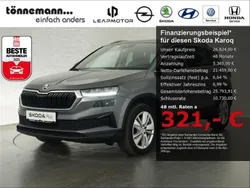Grau Gebraucht 2023 Skoda Karoq Ambition SUV | 26.824 € (Guter Preis)