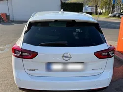 Weiß Gebraucht 2017 Opel Insignia Kombi | 11.599 € (Teuer)