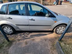 Silber Gebraucht 2006 Ford Fiesta Kleinwagen | 1.500 € (Guter Preis)