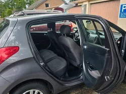 Grau Gebraucht 2011 Hyundai i20 Classic Limousine | 4.200 € (Fairer Preis)