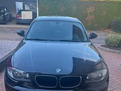 Schwarz Gebraucht 2010 BMW 116 Sport Line Kleinwagen | 4.800 € (Etwas zu teuer)