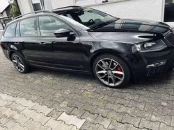 Schwarz Gebraucht 2014 Skoda Octavia RS Kombi | 14.599 € (Fairer Preis)