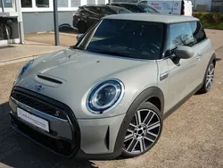 Grau Gebraucht 2022 Mini Cooper S Kleinwagen | 25.499 € (Guter Preis)