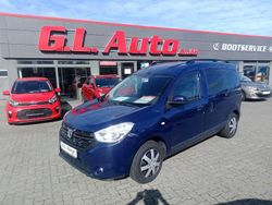 Blau Gebraucht 2017 Dacia Dokker Lauréate Van | 8.990 € (Fairer Preis)
