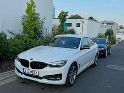 Weiß Gebraucht 2018 BMW 330 Gran Turismo Sport Line Limousine | 21.800 € (Fairer Preis)