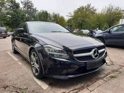 Schwarz Gebraucht 2015 Mercedes CLS220 Coupé | 22.999 €