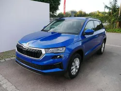 Raceblau metallic Neu 2025 Skoda Karoq Selection SUV | 33.790 € (Guter Preis)