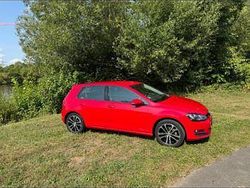 Rot Gebraucht 2016 VW Golf VII Comfortline Limousine | 13.250 € (Fairer Preis)