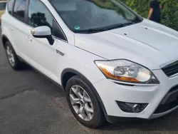 Weiß Gebraucht 2012 Ford Kuga SUV | 9.350 € (Fairer Preis)
