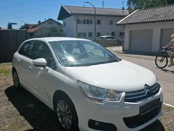 Weiß Gebraucht 2012 Citroën C4 Kleinwagen | 3.500 €