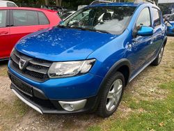 Unbekannt (metallic) Gebraucht 2015 Dacia Sandero Prestige Kleinwagen | 5.990 € (Guter Preis)
