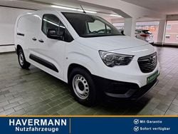 Weiß Gebraucht 2022 Opel Combo Van / Kleinbus | 16.090 € (Guter Preis)