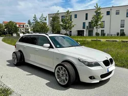 Weiß Gebraucht 2009 BMW 530 M Sport Kombi | 6.990 € (Fairer Preis)