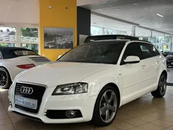 Weiß Gebraucht 2010 Audi A3 S-Line Limousine | 9.950 €