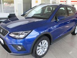 Blau Gebraucht 2018 Seat Arona XCELLENCE SUV | 13.690 € (Fairer Preis)