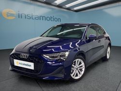 Blau Gebraucht 2024 Audi A3 Sportback Kleinwagen | 30.799 € (Superpreis)