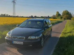Schwarz Gebraucht 2001 Volvo V70 Kombi | 2.500 € (Superpreis)