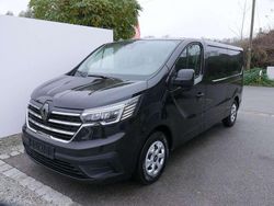 Midnight black Neu 2024 Renault Trafic Evolution Van | 38.800 € (Fairer Preis)