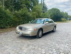 Beige Gebraucht 2009 Lincoln Town Car Limousine | 9.500 €