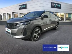 Grau Gebraucht 2023 Peugeot 5008 Allure Van / Kleinbus | 28.885 € (Fairer Preis)