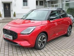 Rot Neu 2025 Suzuki Swift Comfort+ Limousine | 22.790 €