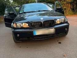 Schwarz Gebraucht 2004 BMW 320 Limousine | 1.800 € (Superpreis)