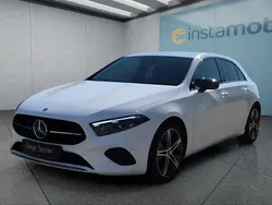 Weiß Gebraucht 2023 Mercedes A220 Limousine | 33.799 € (Fairer Preis)