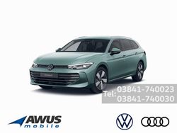 Grün Gebraucht 2025 VW Passat Kombi | 34.990 € (Guter Preis)