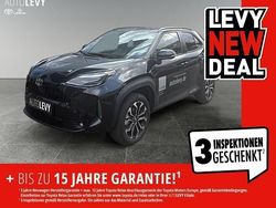 Schwarz (mystichschwarz) Gebraucht 2025 Toyota Yaris Cross SUV | 28.489 € (Fairer Preis)