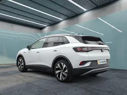 Weiß Gebraucht 2020 VW ID.4 Pro SUV | 25.499 € (Fairer Preis)