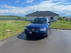 Blau Gebraucht 2001 VW Passat Limousine | 3.400 € (Teuer)