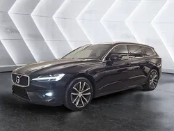 Schwarz Gebraucht 2021 Volvo V60 Momentum Kombi | 30.199 € (Teuer)