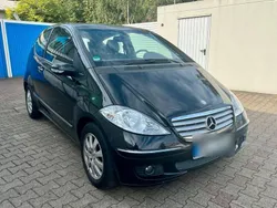 Schwarz Gebraucht 2006 Mercedes A180 Elegance Limousine | 3.900 € (Fairer Preis)