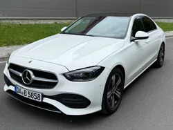 Weiß Gebraucht 2022 Mercedes C300 Limousine | 34.800 € (Superpreis)