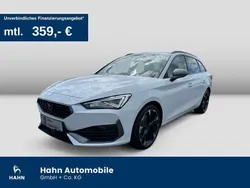 Weiß Gebraucht 2024 Cupra Leon Kombi | 30.360 € (Etwas zu teuer)