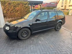 Schwarz Gebraucht 2003 VW Golf IV Pacific Kombi | 1.300 € (Guter Preis)