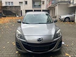 Grau Gebraucht 2010 Mazda 3 Kleinwagen | 3.300 €