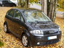 Schwarz Gebraucht 2000 Audi A2 Kleinwagen | 3.500 € (Teuer)