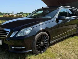 Schwarz Gebraucht 2012 Mercedes E500 Style Kombi | 15.450 € (Guter Preis)