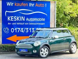 Grün Gebraucht 2010 Mini Cooper Coupé Coupé | 5.990 € (Fairer Preis)