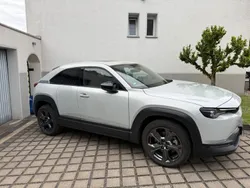 Silber Gebraucht 2021 Mazda MX30 SUV | 16.500 € (Fairer Preis)